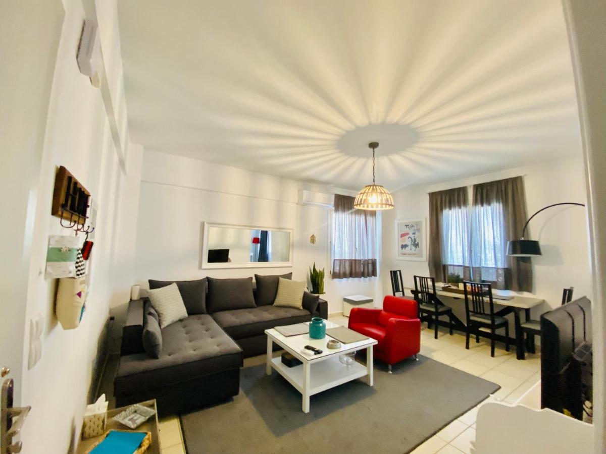 Gianna'S Apartment Central Aigio Cozy And Shining ภายนอก รูปภาพ
