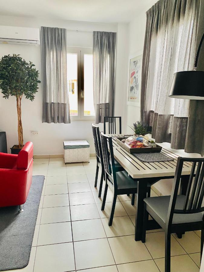 Gianna'S Apartment Central Aigio Cozy And Shining ภายนอก รูปภาพ