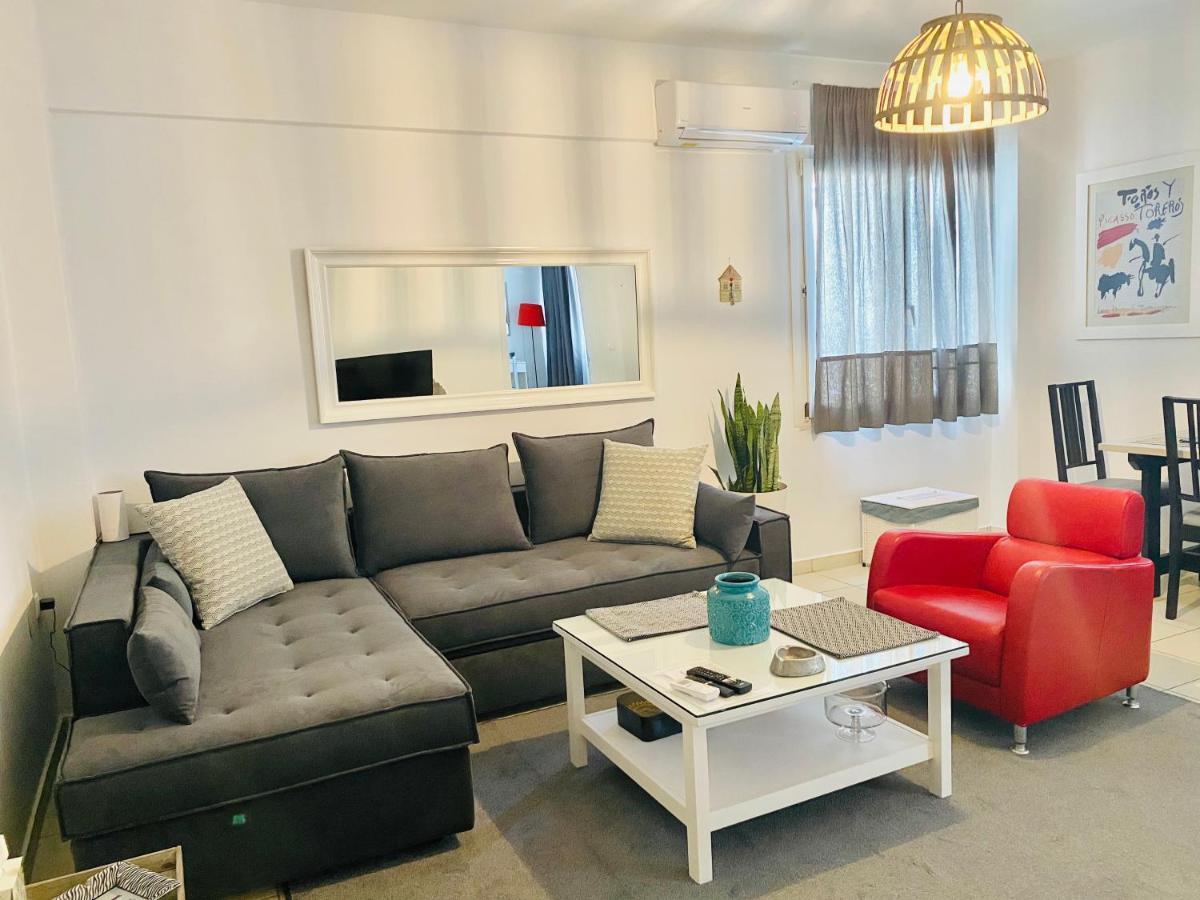Gianna'S Apartment Central Aigio Cozy And Shining ภายนอก รูปภาพ