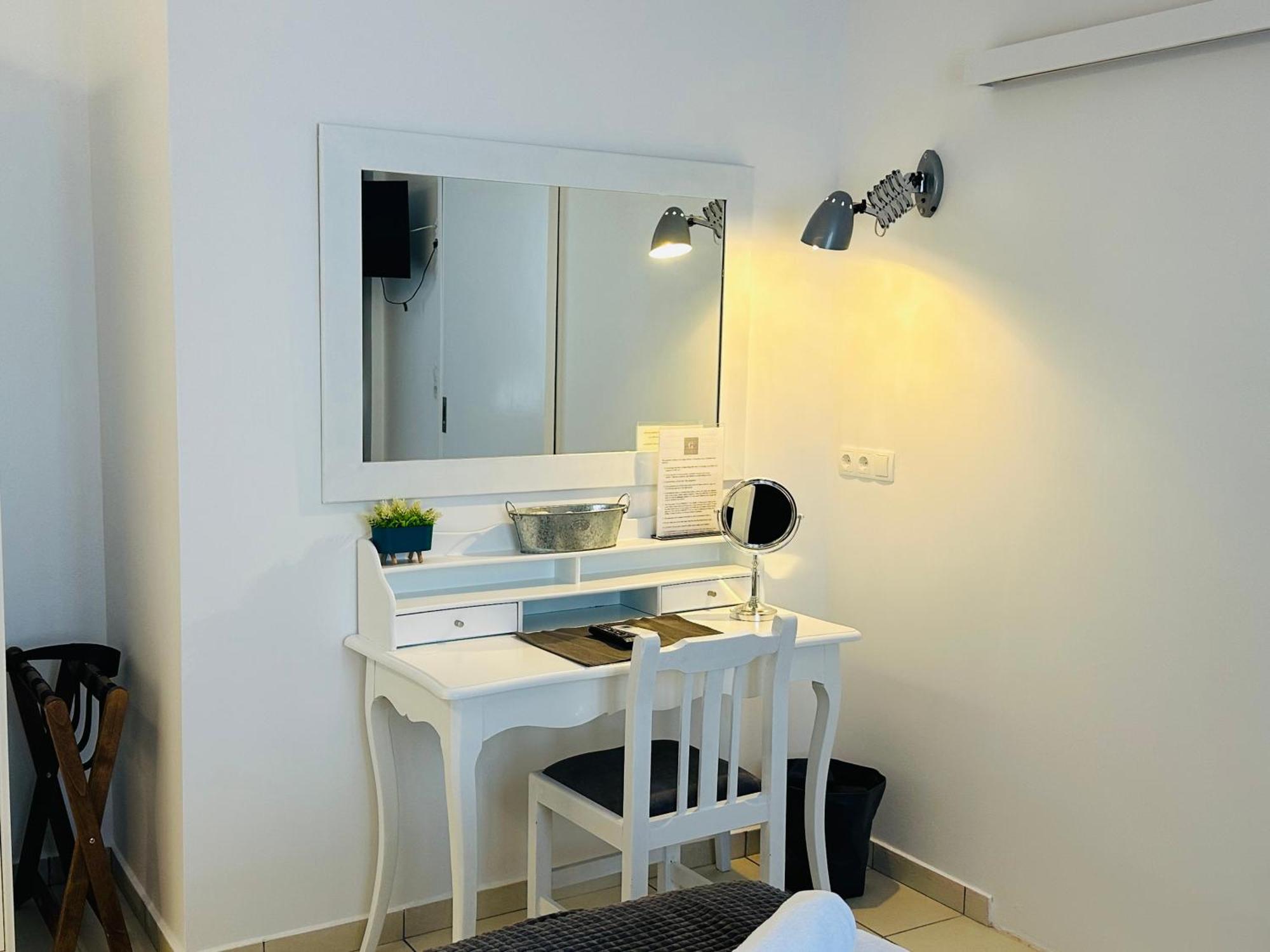 Gianna'S Apartment Central Aigio Cozy And Shining ภายนอก รูปภาพ